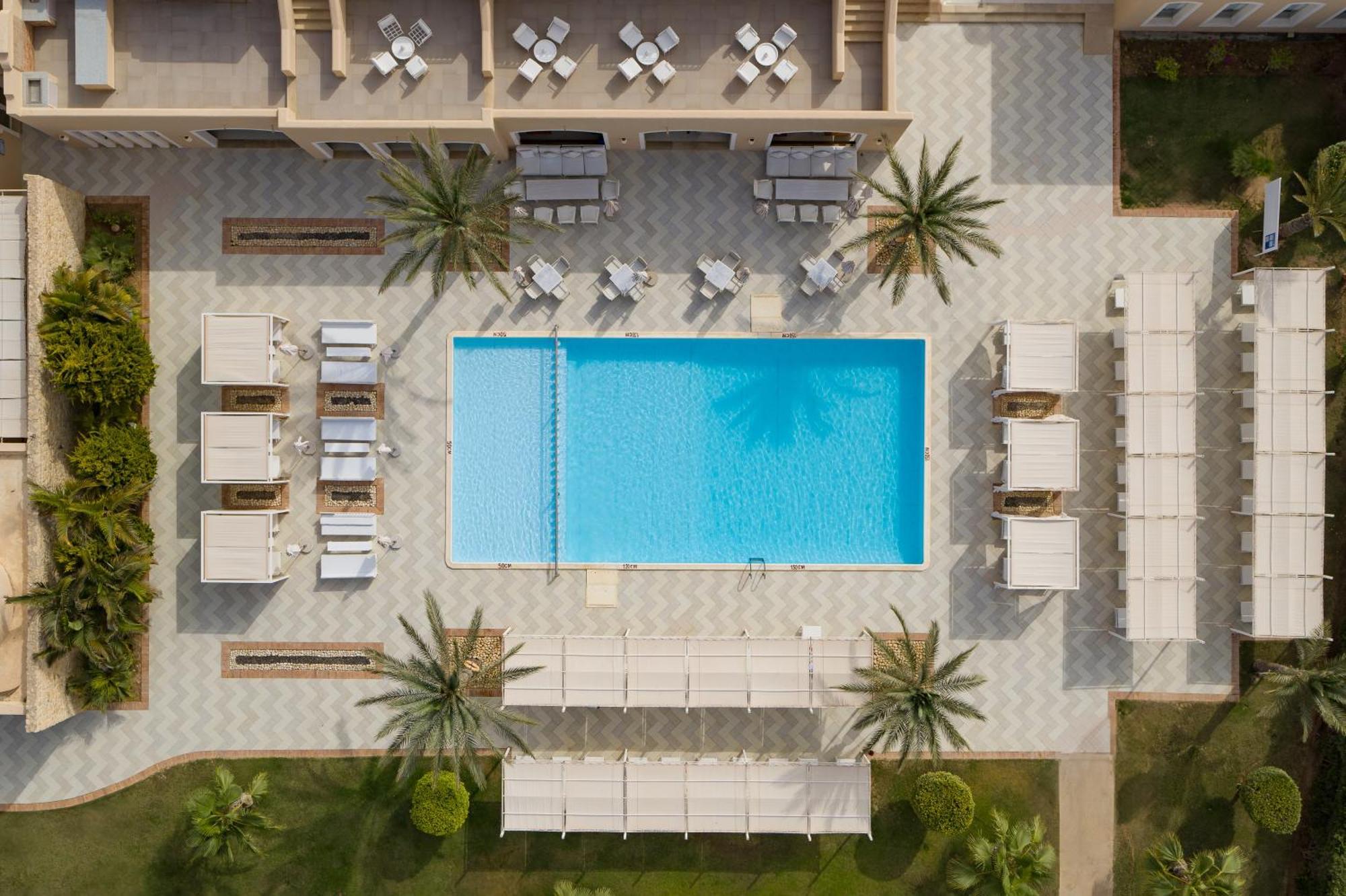 Hotel Jaz Neo Almazino, Almaza Bay Majid Abu Zayd Esterno foto
